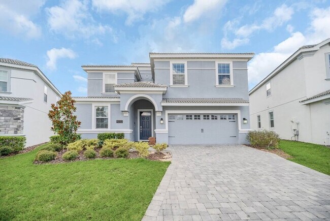 Building Photo - 9032SD  Lux 9Br Villa Close 2 Disney Pool ...