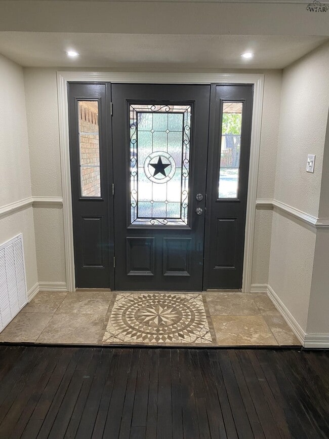 Foto del edificio - 4514 Shady Ln