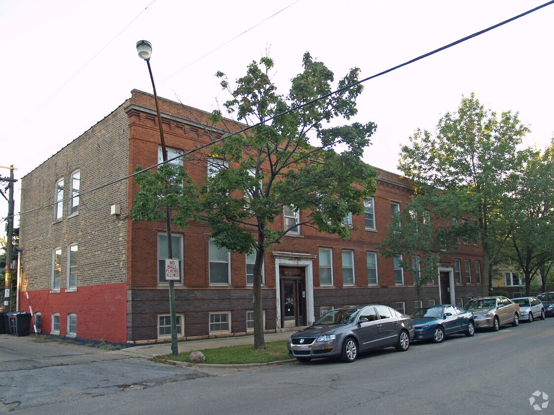 Foto del edificio - 2117 W Ainslie St