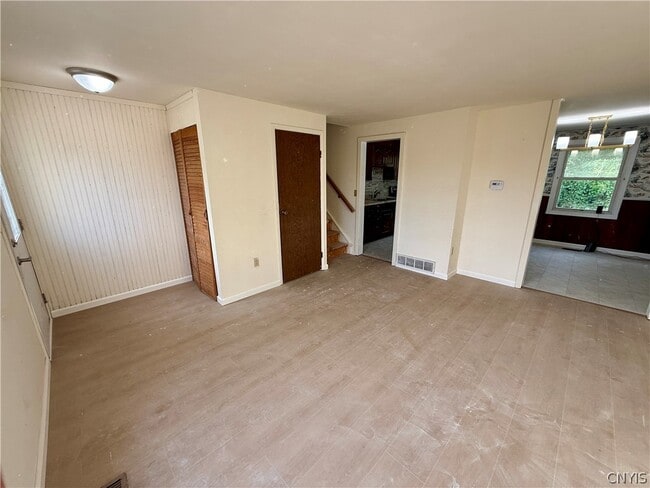 Building Photo - 4999 Windgate Rd