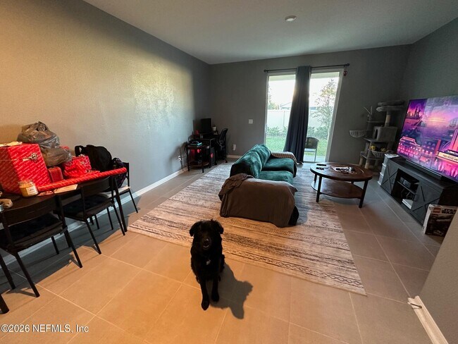 Foto del edificio - 233 Annies Pl