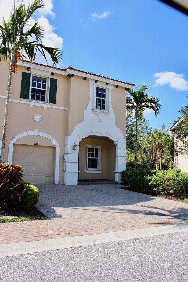 Foto del edificio - 116 SW Otter Run Pl