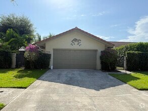 Building Photo - 1725 NW 22nd Ave