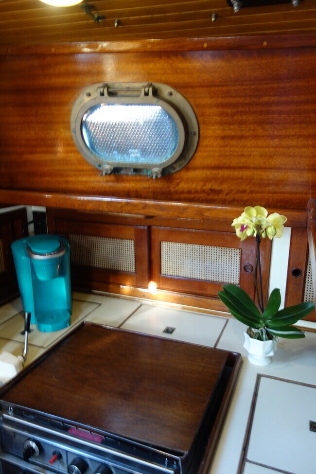 Foto del edificio - 7005 Shrimp Rd