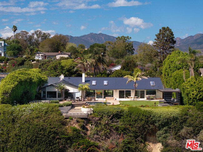 Foto del edificio - 29020 Cliffside Dr
