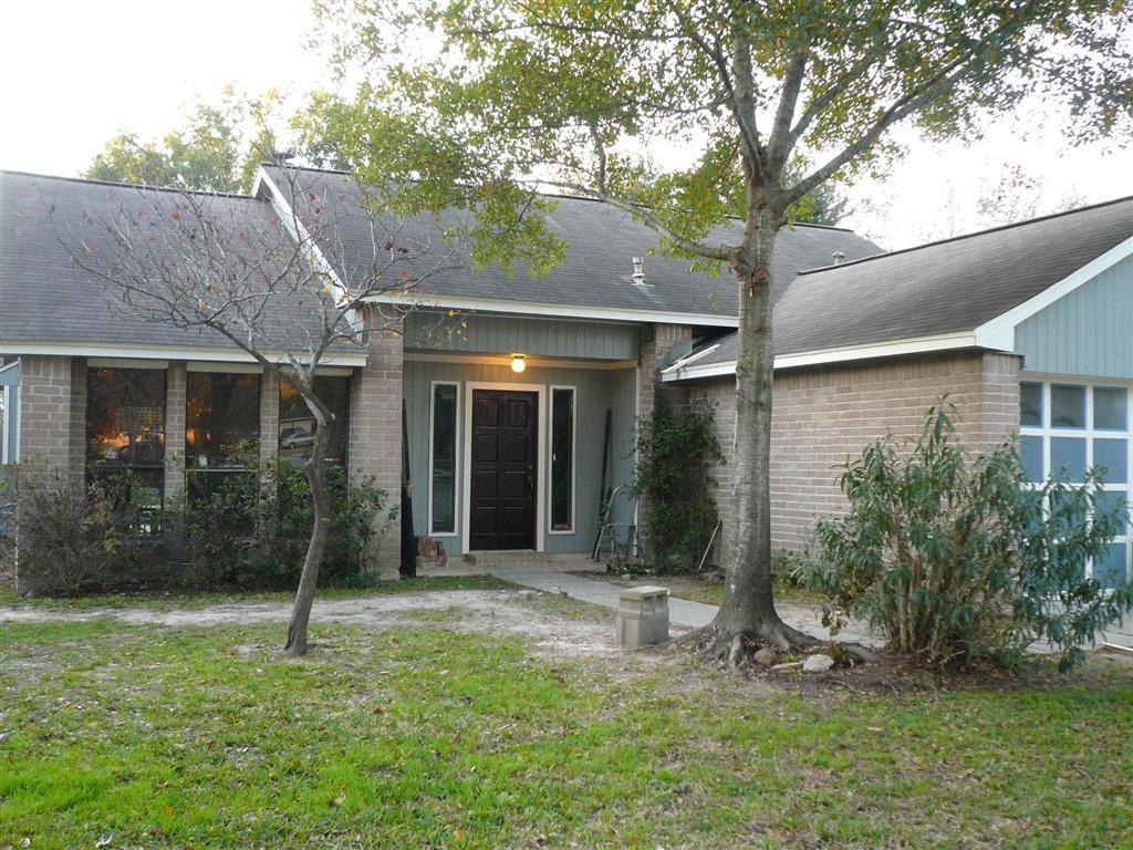 Primary Photo - 21603 Meadowhill Dr