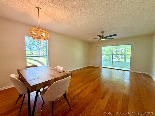 Building Photo - 2800 Fiore Way