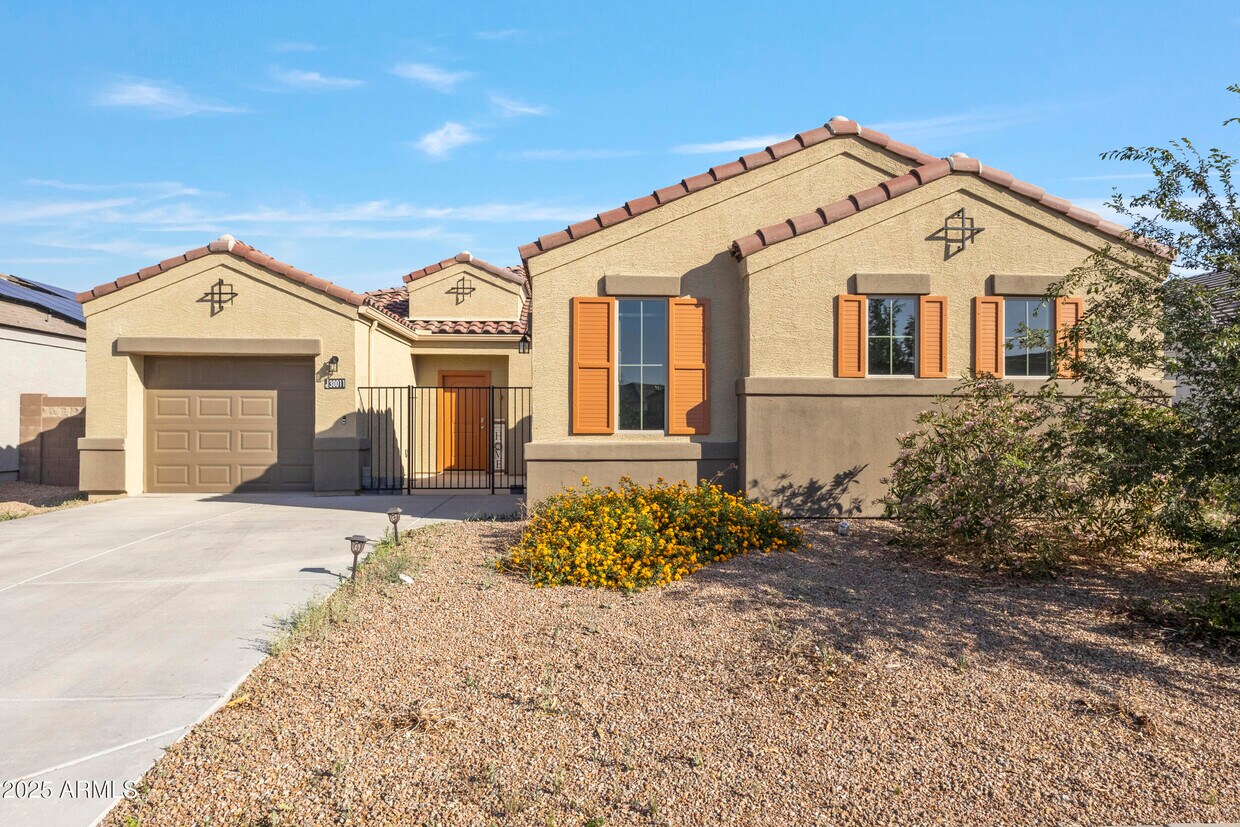 Foto principal - 30011 W Cheery Lynn Rd