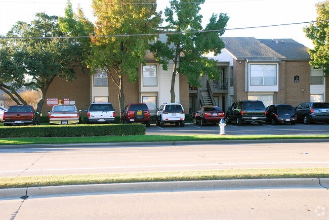 Building Photo - Alena Apartments
