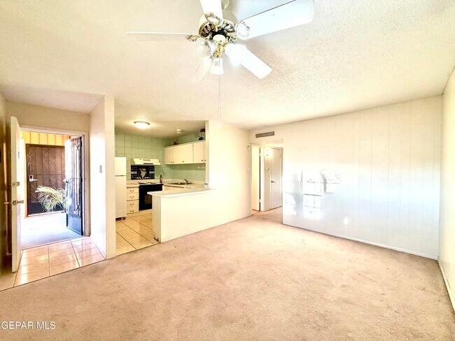 Foto del edificio - 6400 Edgemere Blvd