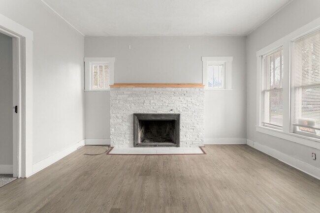 Foto del edificio - 590 Pearl St