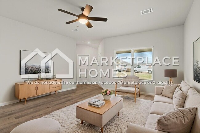 Foto del edificio - 10409 Patton Ln