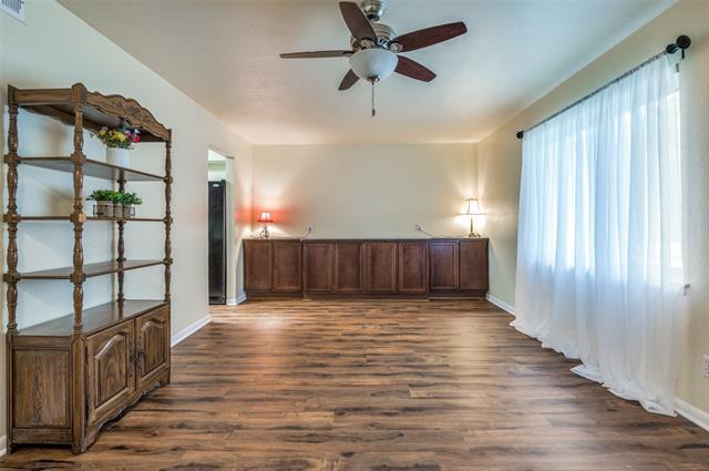 Foto del edificio - 325 Hilltop Ln