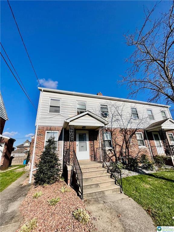 Primary Photo - 103 W Grant St