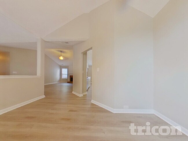 Foto del edificio - 7093 Springgrove Ct