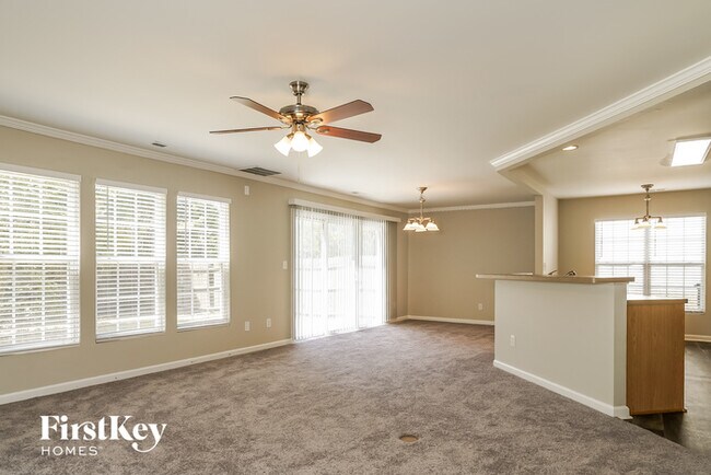 Building Photo - 5048 Babbling Brook Dr