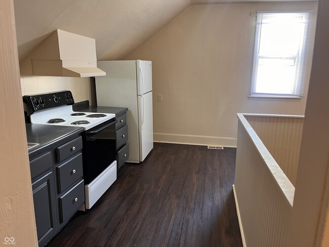 Building Photo - 1948 Shelby St