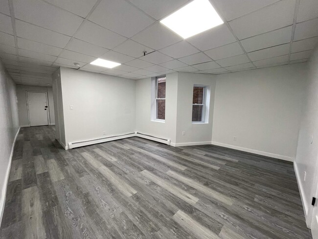 Foto del edificio - 6006 Bergenline Ave