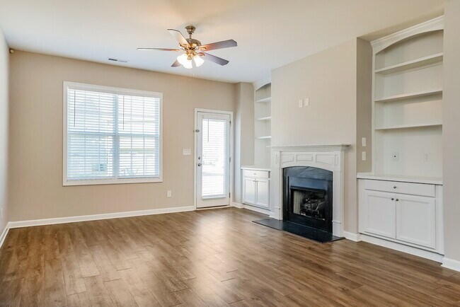 Building Photo - 53 Manito Pl