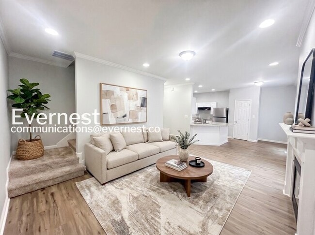 Foto del edificio - 66 Holly Rd NW