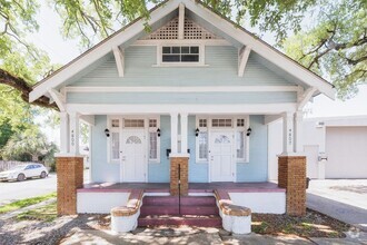 Building Photo - 4802 Banks St