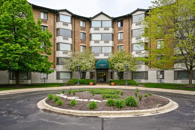 Building Photo - 470 Fawell Blvd