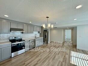 Building Photo - 13538 Dawes Ln