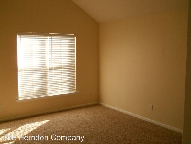 Building Photo - 3 br, 2 bath House - 1661 Fresno Street