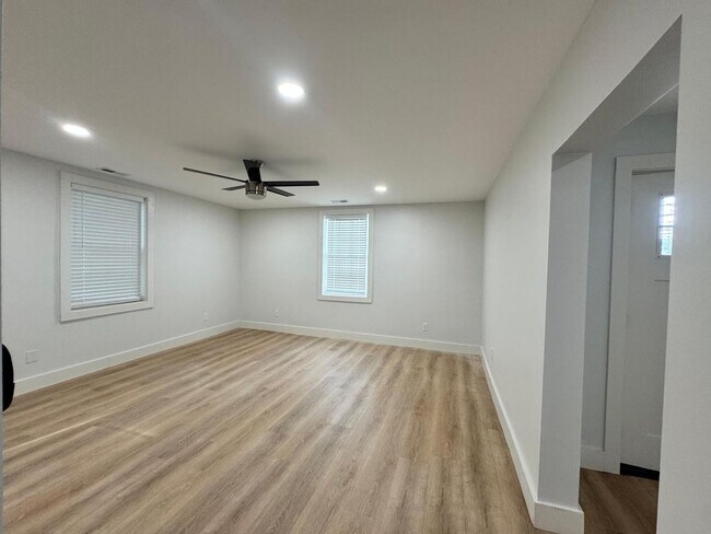 Foto del edificio - Georgetown Modern Duplex                 2...