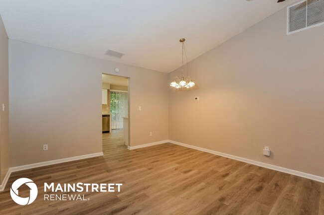 Foto del edificio - 1102 N Pressview Ave