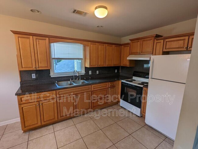 Foto del edificio - 12621 Veterans Memorial Hwy