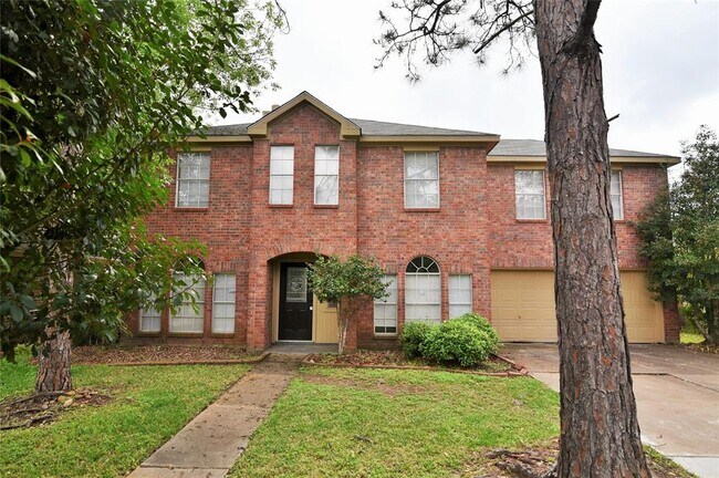 Building Photo - 8154 Brentford Dr
