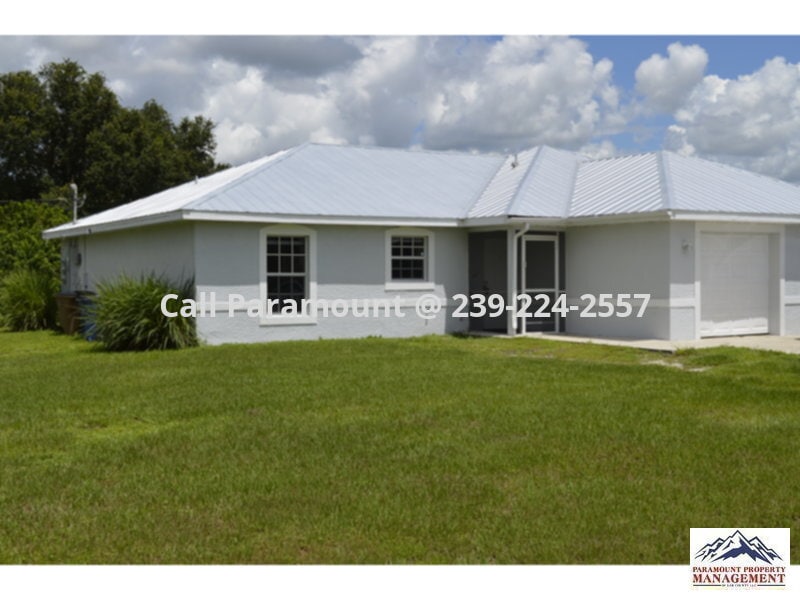 3 Bedroom All Tile Duplex with Attached Ga... House Rental in Lehigh