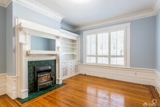 Building Photo - 1846 Larkin St