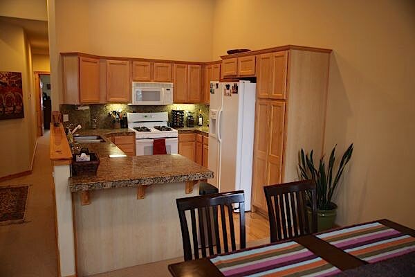 Building Photo - 12762 Hidden Cir