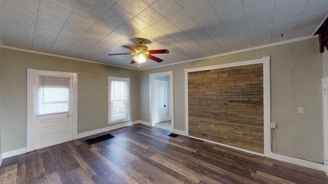 Foto del edificio - 209 N Sycamore St
