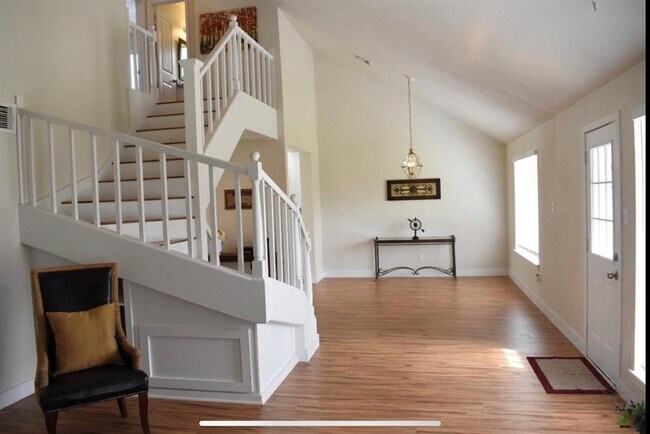 Building Photo - 20819 Park Pine Ln