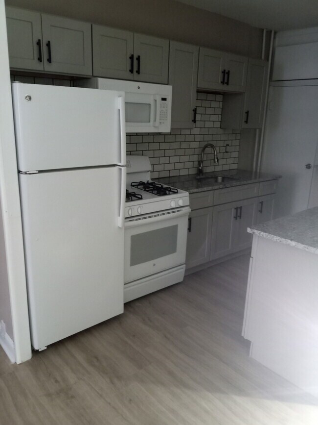 Foto del edificio - 2222 S 15th St