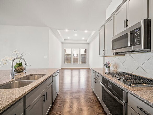 Foto del edificio - 26406 Polaris Rise Ln