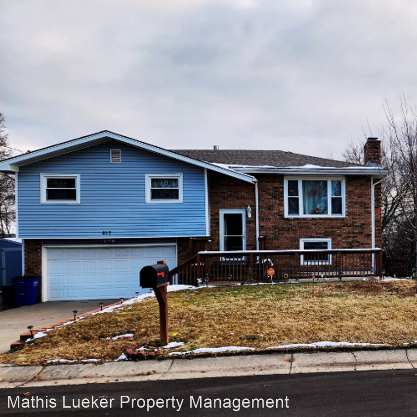 Primary Photo - 3 br, 2 bath House - 617 Rockledge Dr