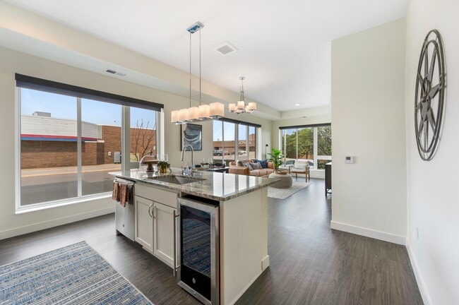 Diseño de interior de los apartamentos - Avidor Minnetonka 55+ Active Adult Apartment Homes