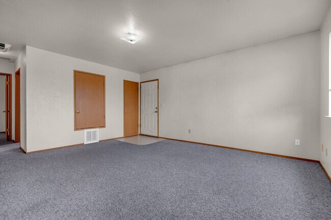 Foto del edificio - 565 Timothy Way