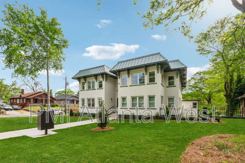 Foto principal - 750 Cascade Pl SW