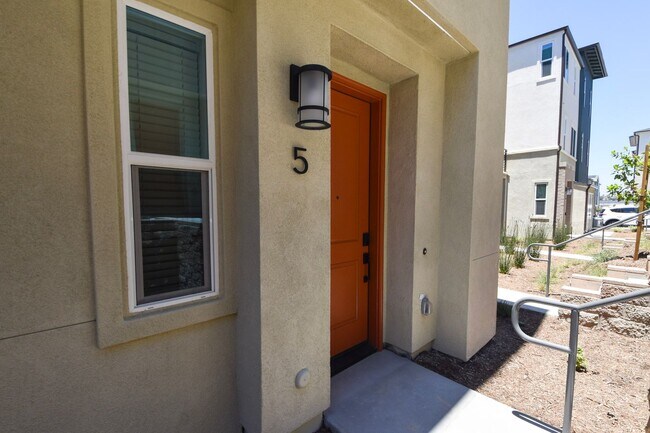 Foto del edificio - 804 Makani Street Unit #5