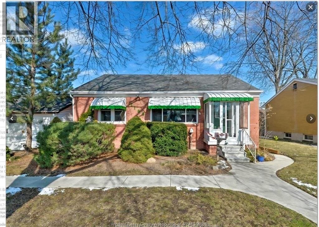 Primary Photo - 1164 Harrison Ave
