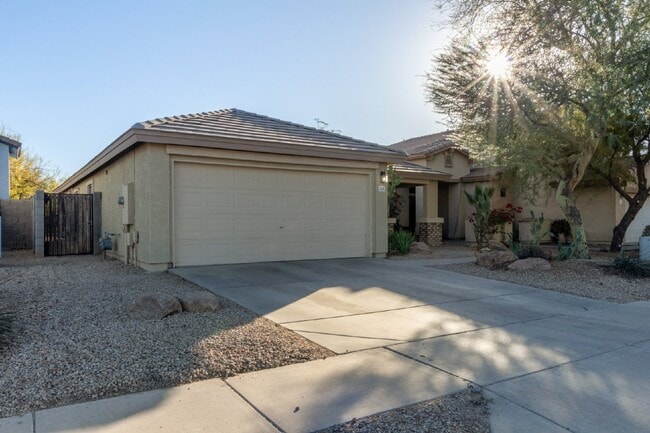 Foto del edificio - Charming Home in Laveen
