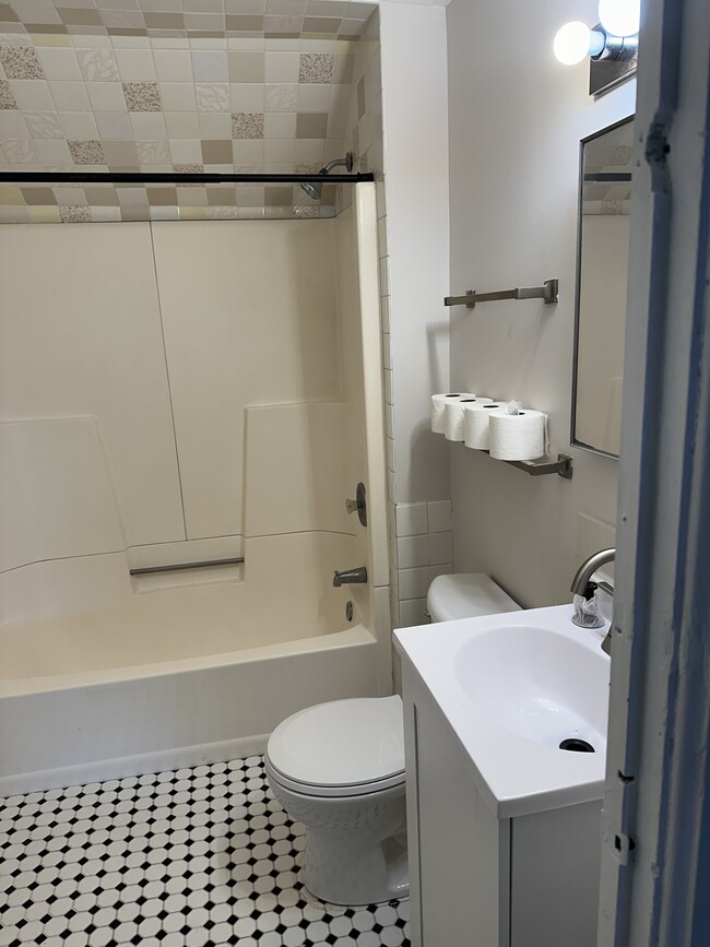 Bathroom - 200 E 9th St