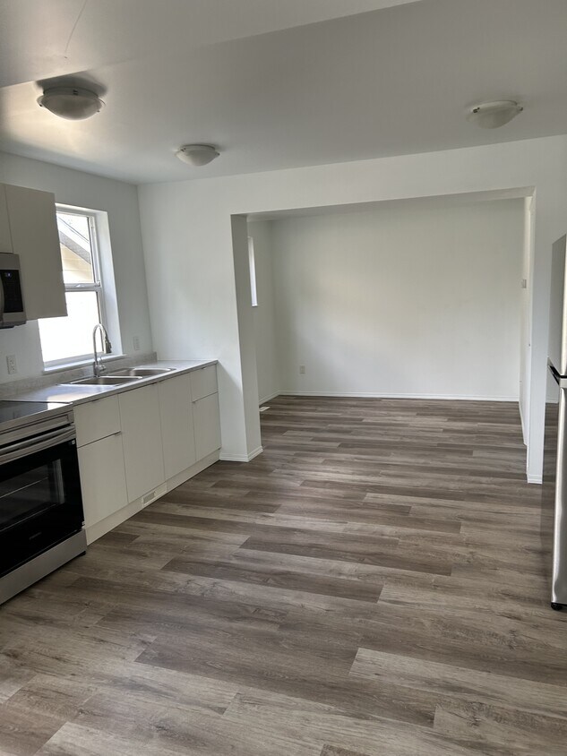 Photo principale - 6319-6122 122 Ave NW