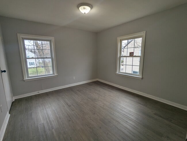 Foto del edificio - 2880 Ruhl Ave