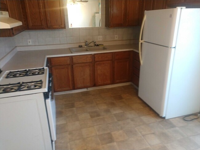 Foto del edificio - 2045 Old Valley Ct SE